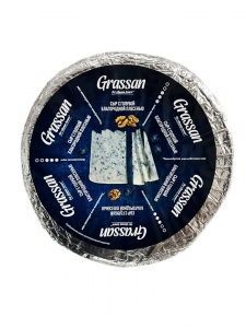 Сыр "Grassan" с голубой благородной плесенью 55% вес.